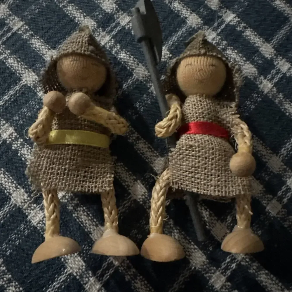 Set Of 2 Mid-Century Figurines Burlap And Wood